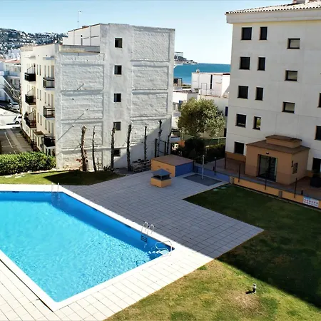 En Roses A 2 Minutos De La Playa Con Vista Al Mar *